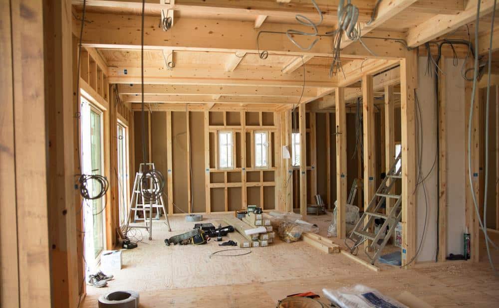 耐震補強と間取り変更を同時に行うリノベーションのイメージ図