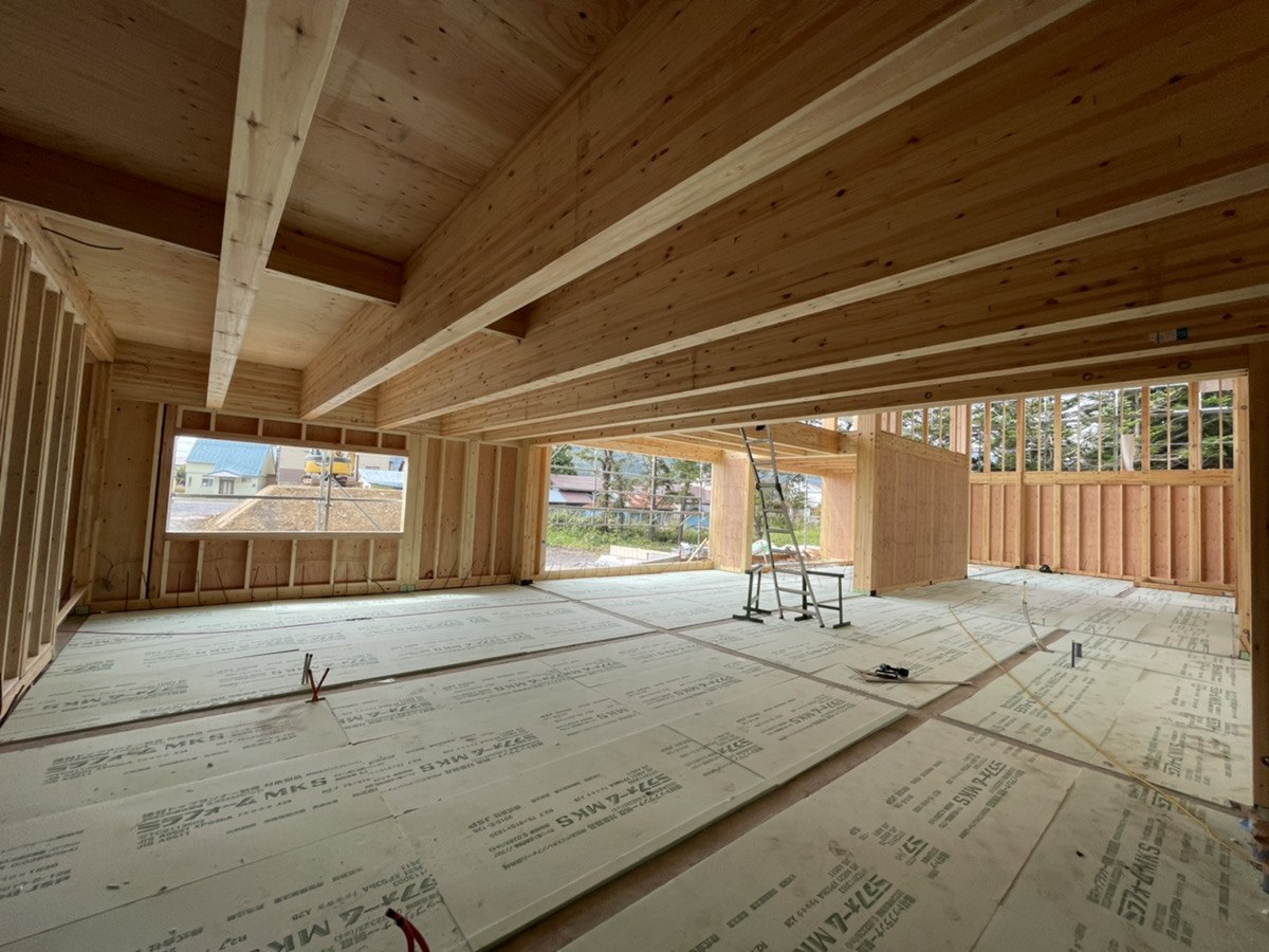 SE構法の構造フレームと大開口の実例