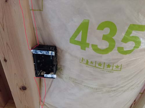 グラスウール断熱材の厚み不足による性能低下